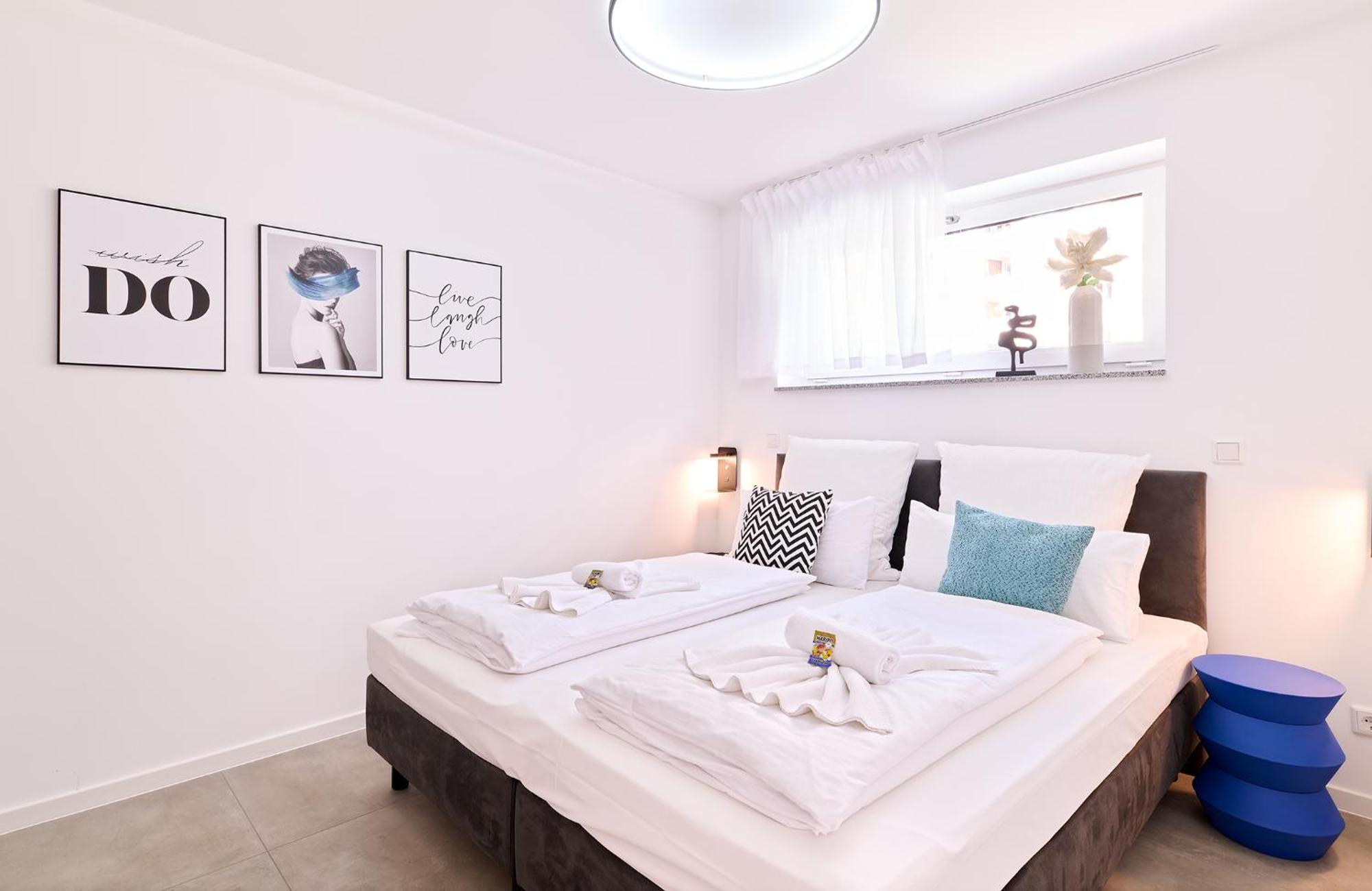 Xzllenz - 4 Schlafzimmer, Zentral, Parken, U-Bahn, 2 Baeder, 4 Smart-Tv, Optional Einzelbett Nürnberg Exteriör bild