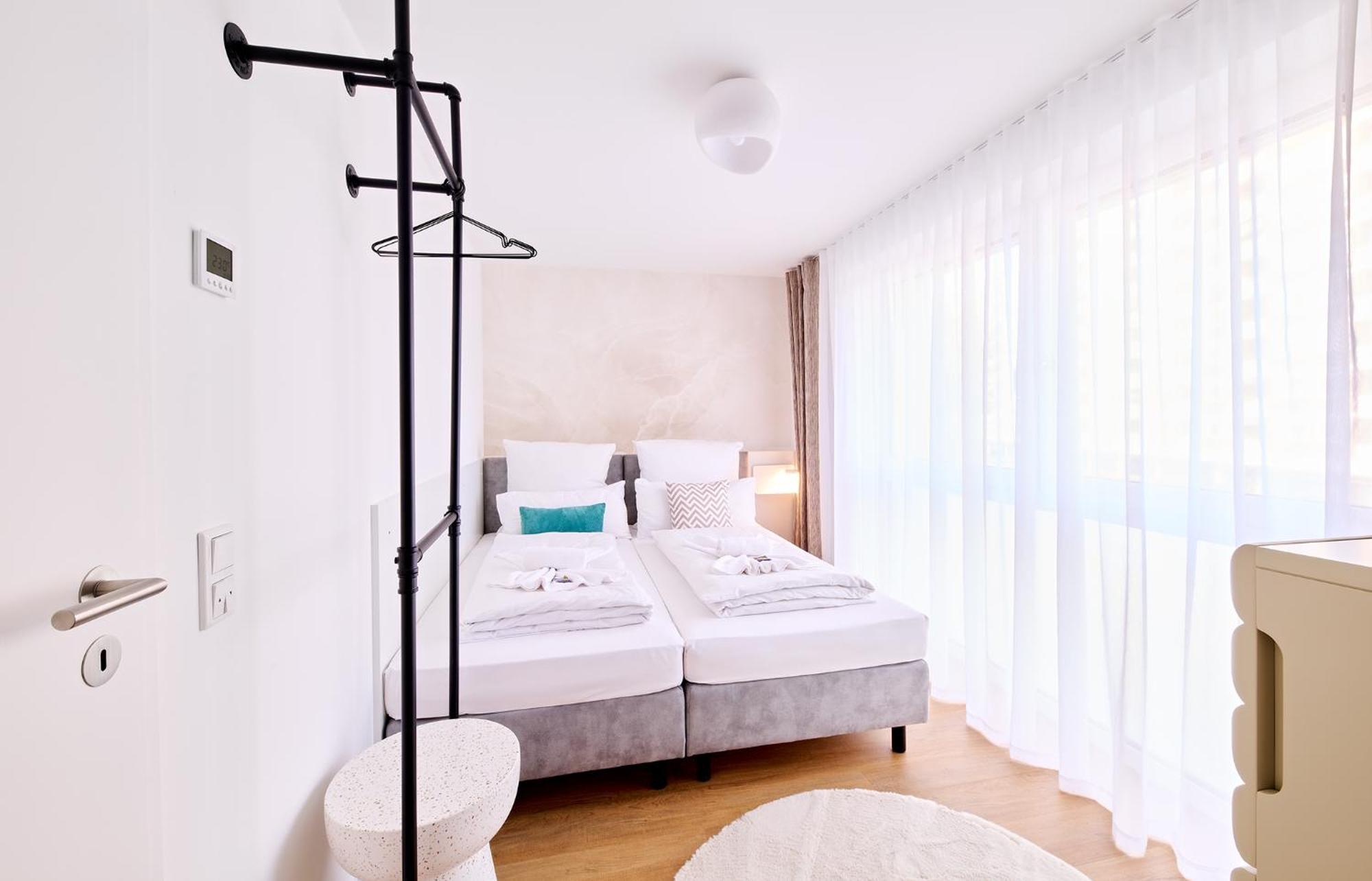 Xzllenz - 4 Schlafzimmer, Zentral, Parken, U-Bahn, 2 Baeder, 4 Smart-Tv, Optional Einzelbett Nürnberg Exteriör bild