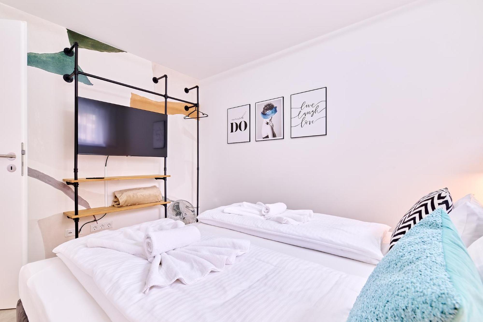 Xzllenz - 4 Schlafzimmer, Zentral, Parken, U-Bahn, 2 Baeder, 4 Smart-Tv, Optional Einzelbett Nürnberg Exteriör bild